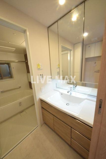 バス・シャワールーム　別号室参考写真