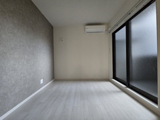 その他部屋・スペース　使い勝手のいい寝室です