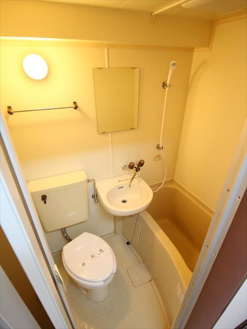 バス・シャワールーム　松山市道後北代　富士コーポラス　ユニットバス