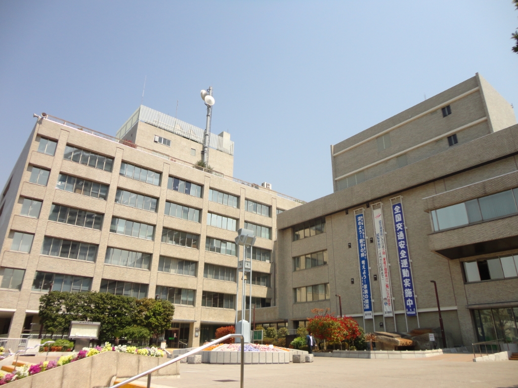 役所　品川区役所（役所）まで586m