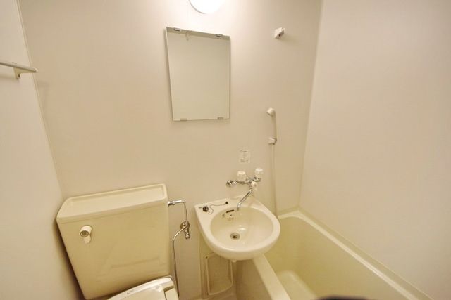 洗面設備　別部屋参考写真