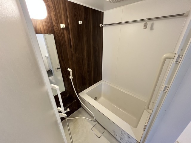 バス・シャワールーム　別号室の写真です