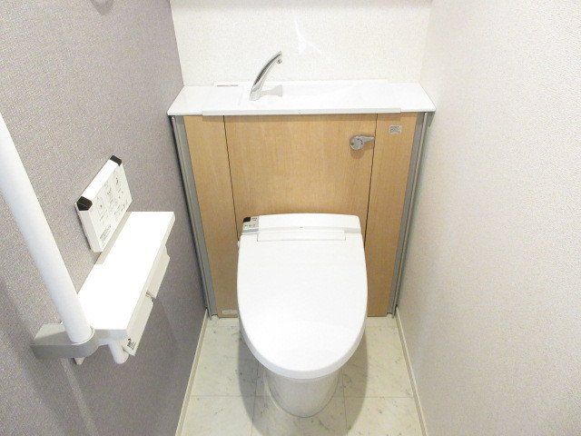 トイレ　物件画像