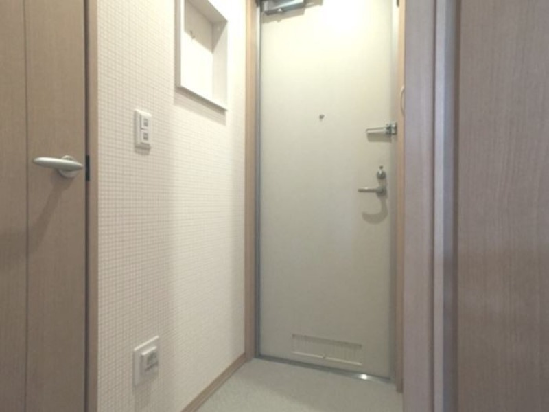 玄関　図面と現状に相違がある場合には現状を優先