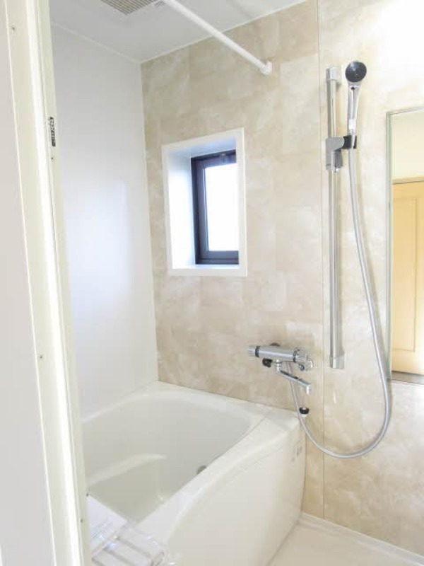 バス・シャワールーム　図面と現状に相違がある場合には現状を優先