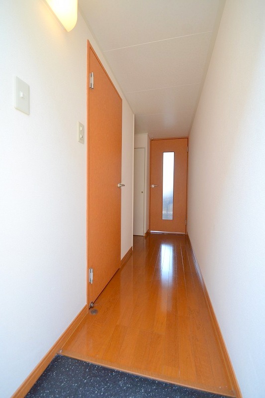 玄関　府中町の賃貸情報はシティホーム海田センターへお任せください