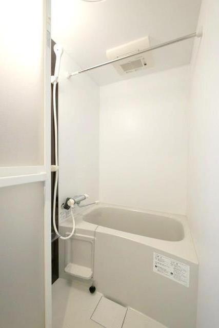 バス・シャワールーム　同仕様参考写真