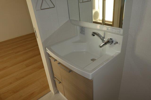 洗面設備　シャンプードレッサー