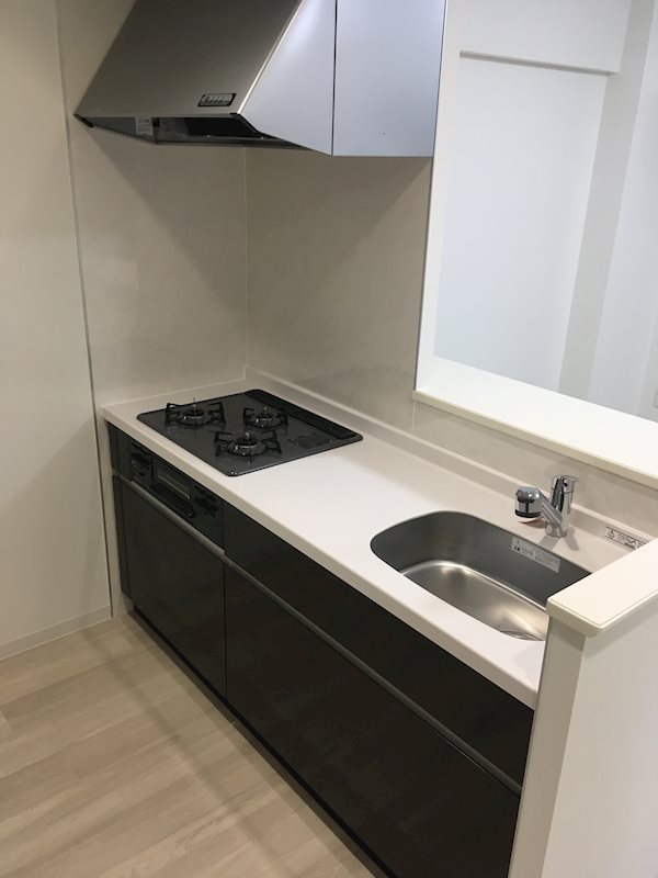 キッチン　※画像は反転タイプとなり、実際の写真とは異なります。