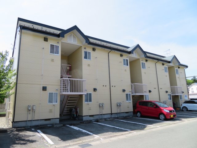 建物外観　落ち着いた雰囲気の外観です