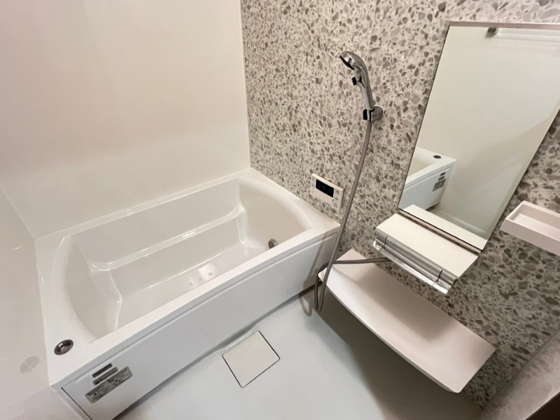 バス・シャワールーム　別号室イメージ