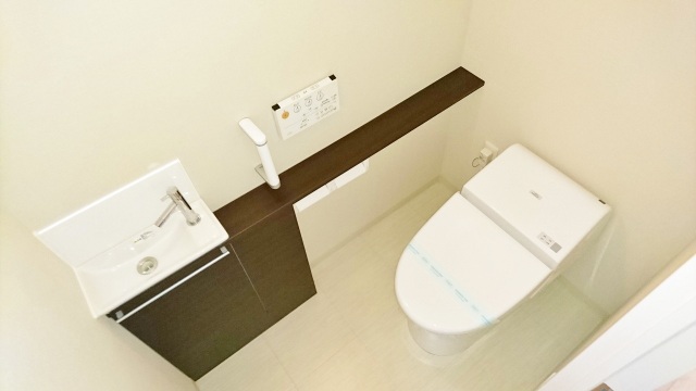 トイレ　ウォシュレット