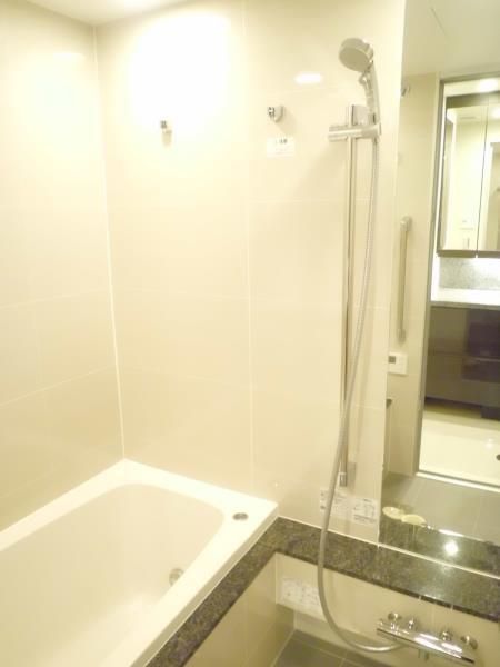 バス・シャワールーム　☆くつろげるお風呂☆