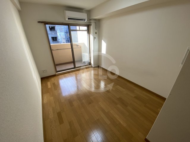 居室・リビング　グラン・セレブ本町　洋室