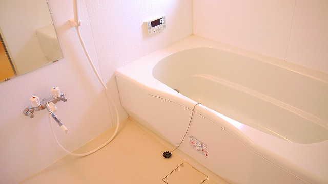 バス・シャワールーム　きれいなお風呂です