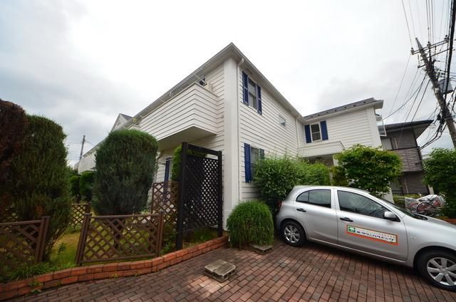 建物外観　★お部屋探しはタウンハウジング高幡不動店まで★