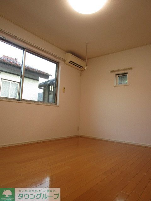 居室・リビング　☆明るい居室☆