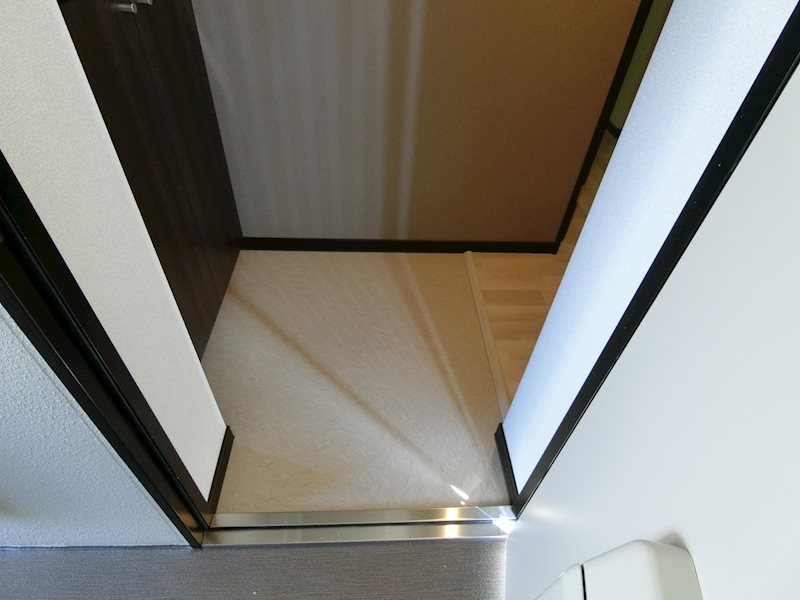 玄関　同型タイプ