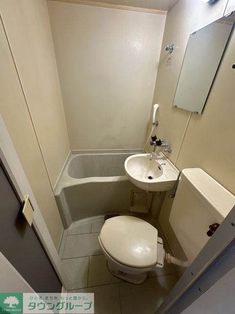 バス・シャワールーム