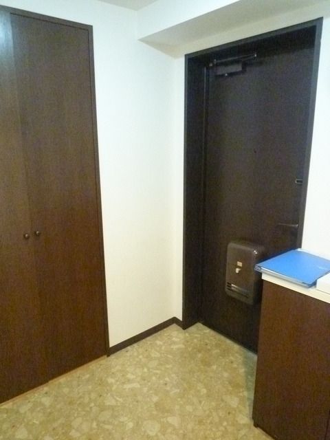 玄関　★★別部屋写真参照★★
