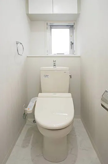 トイレ　清潔感のあるトイレです