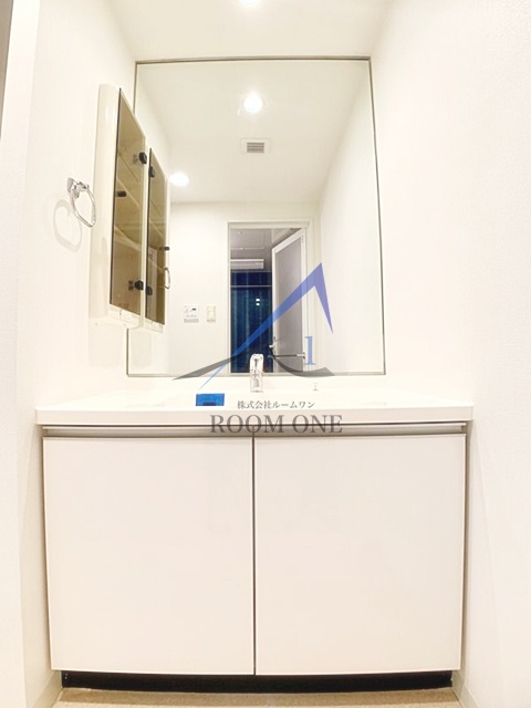 洗面設備　洗面台です。