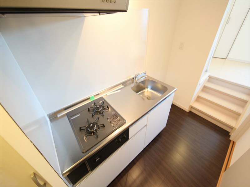 キッチン　システムキッチン（ガス2口コンロ付）