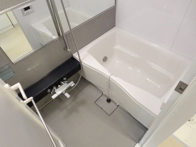 バス・シャワールーム　★お問い合わせはタウンハウジングまで★