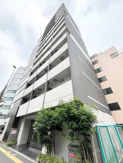 建物外観　ネット無料。ネット無料なら月々実質4000円程度のコストがか