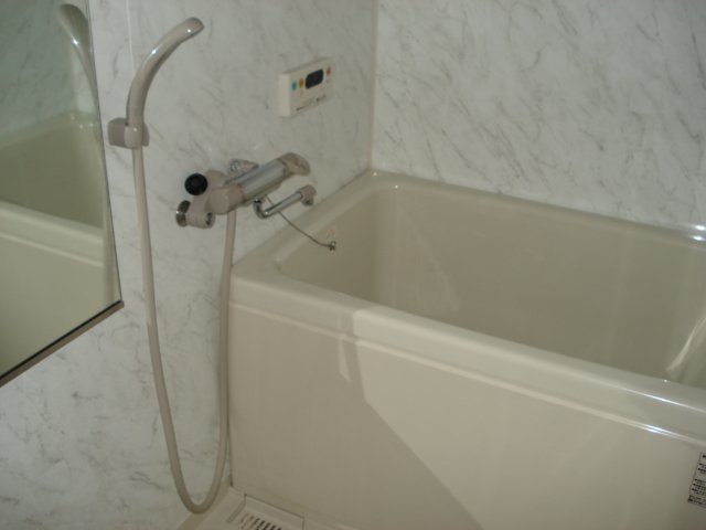 バス・シャワールーム　バス（イメージ）