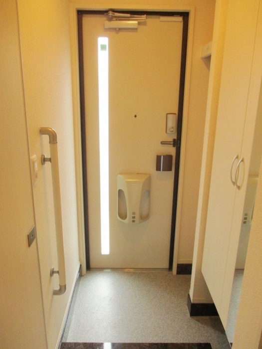 玄関　※空予定につき別のお部屋の写真になります※