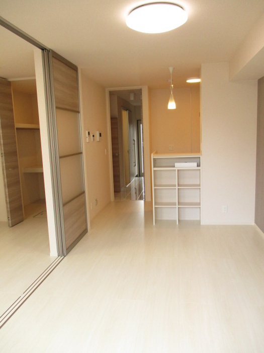 居室・リビング　※空予定につき別のお部屋の写真になります※