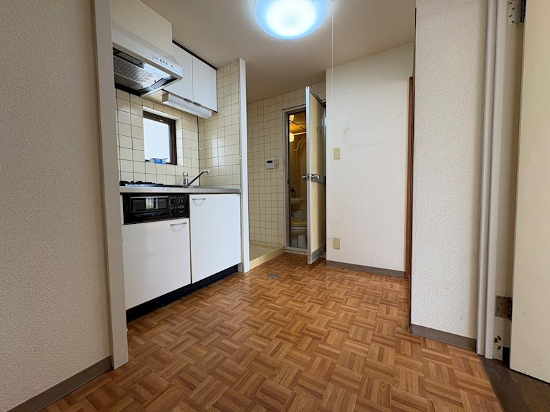 居室・リビング　別号室の参考写真となります