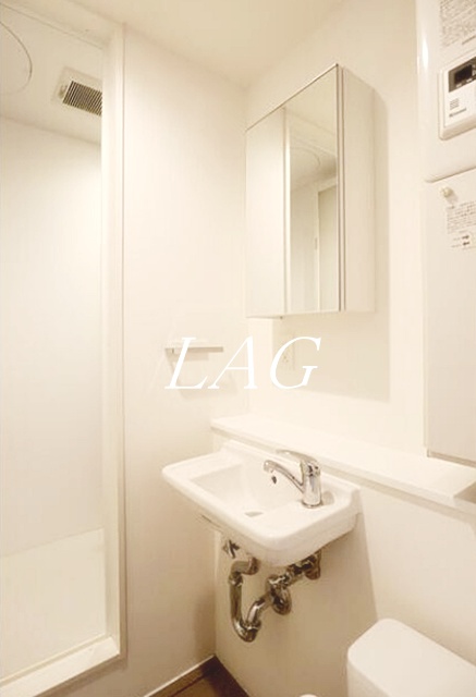 洗面設備　独立洗面台です。