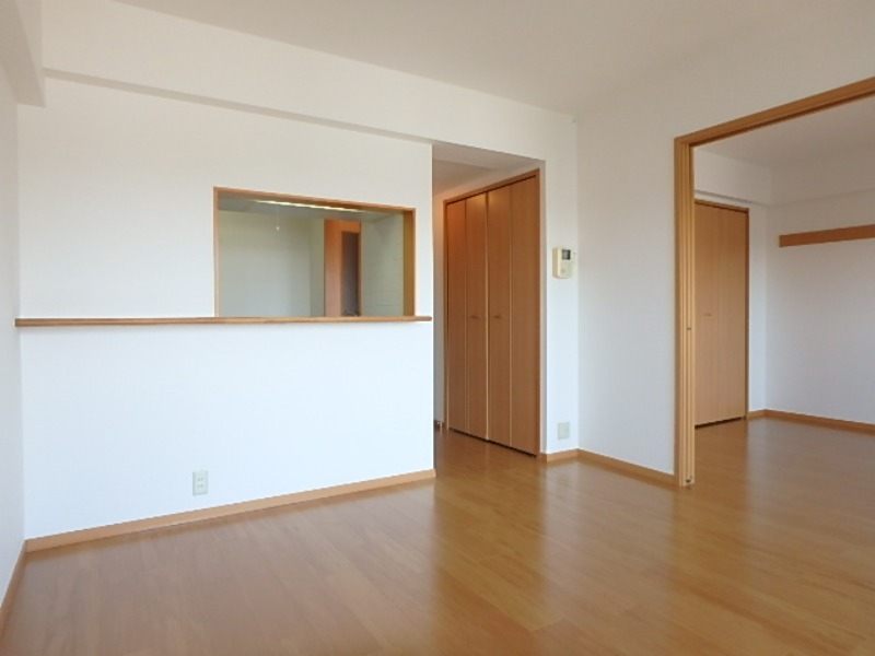 居室・リビング　図面と現状に相違がある場合には現状を優先