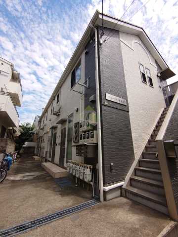 建物外観　ベルーガ下北沢