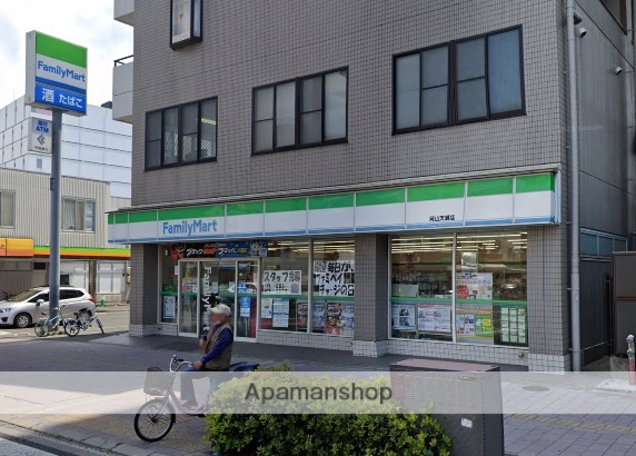 コンビニ　ファミリーマート岡山天瀬店（コンビニ）まで600m