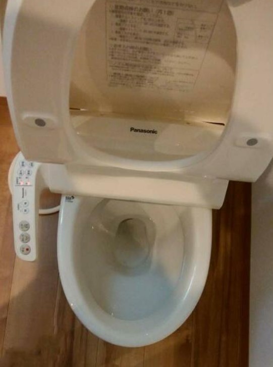 トイレ　別部屋参照写真
