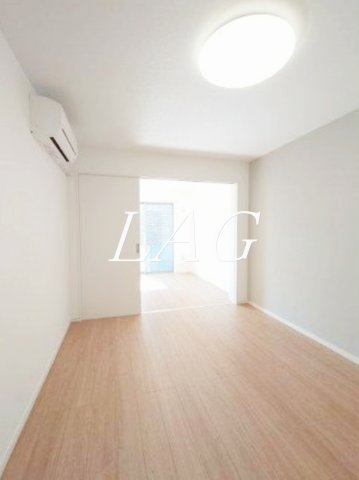 居室・リビング　洋室のお部屋です。
