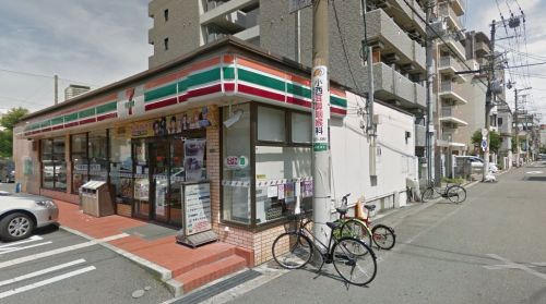 コンビニ　セブンーイレブン大阪本庄西２丁目店（コンビニ）まで359m