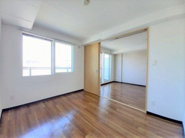 眺望　窓が大きく明るいお部屋です♪