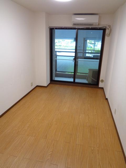 居室・リビング　ライオンズマンション海老名