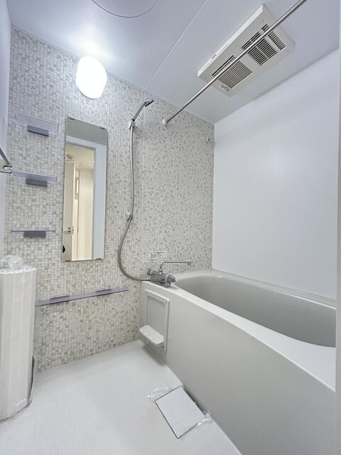 バス・シャワールーム　同タイプ別部屋写真