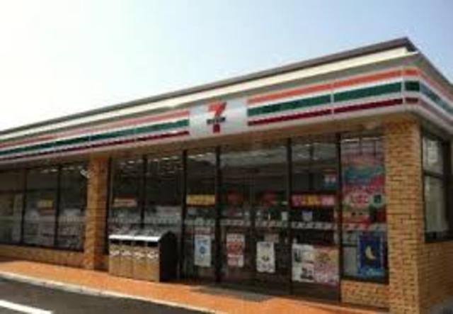コンビニ　セブンイレブン相模原淵野辺4丁目店（コンビニ）まで92m