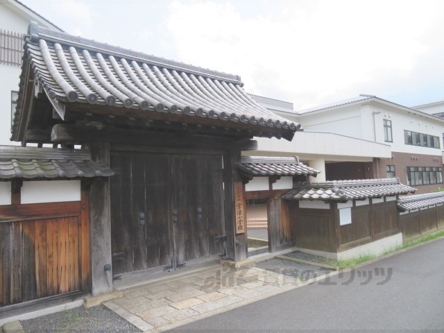 小学校　宮津小学校（小学校）まで950m
