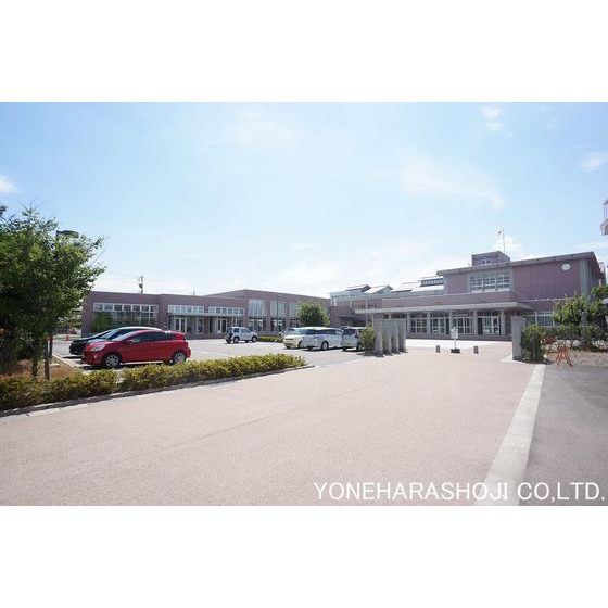 小学校　砺波市立砺波北部小学校（小学校）まで1709m