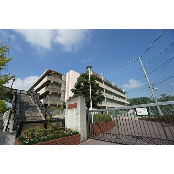 小学校　吹田市立佐井寺小学校（小学校）まで1160m