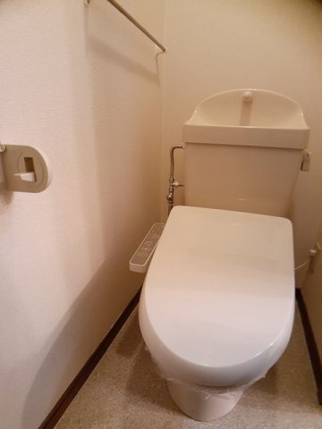 トイレ　トイレもきれいです
