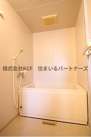バス・シャワールーム　ゆったり過ごせるお風呂です