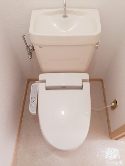 トイレ　図面と現状に相違がある場合には現状を優先